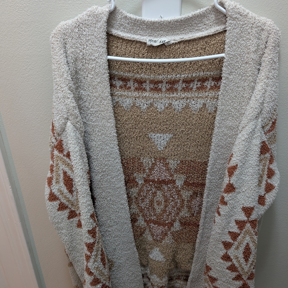 New In Women's Tribal Cardigan - Cream and Brown